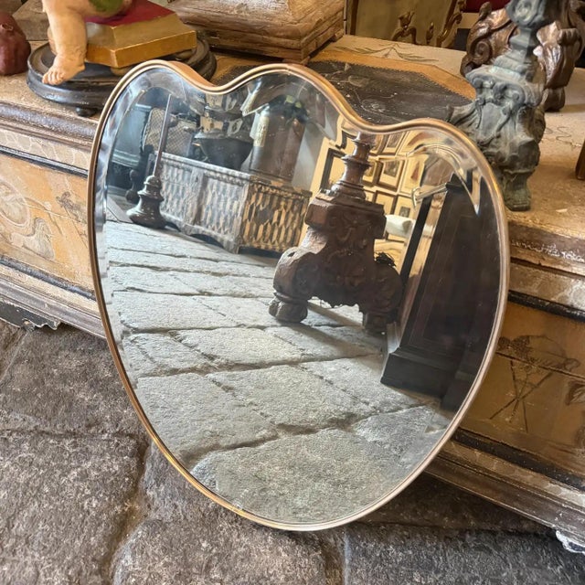 1950s Gio Ponti Style Mid-Century Modern Solid Brass Heart Shaped Wall Mirror For Sale - Image 6 of 14