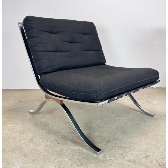 These iconic Mid-Century Modern lounge chairs were produced by Selig Manufacturing Co. between the 1960s and 1970s as a...