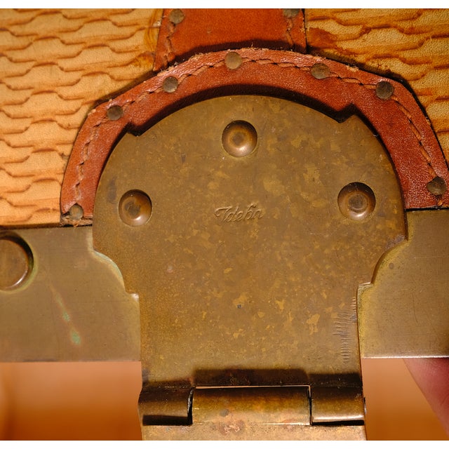 Vintage Travel Trunk in Leather, Wood, and Brass from Bocci, 1960s For Sale - Image 12 of 13