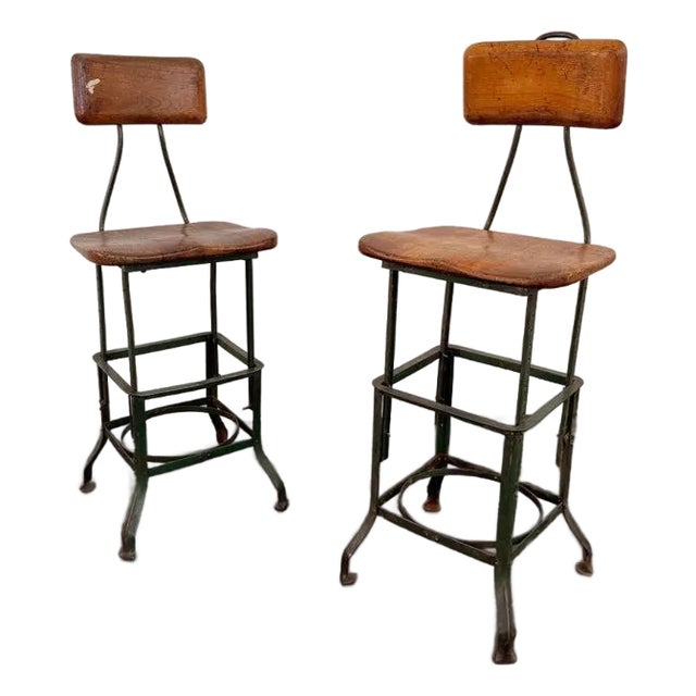 1940s Pair of Industrial "Sit-Rite" Adjustable Machinist Stools by Edward L. Koenig For Sale