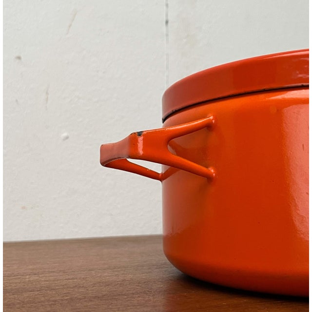 Ivory Mid-Century Modern Orange Enamel Pot by Seppo Mallat for Finel, 1960s For Sale - Image 8 of 18