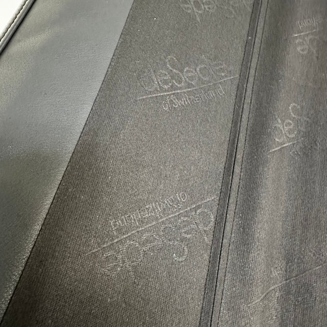 Black DS 2011 2-Seater Sofa in Black Leather from de Sede, Switzerland, 1980s For Sale - Image 8 of 10