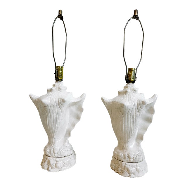 Vintage Pair of White Ceramic Coastal Conch Shell Lamps For Sale