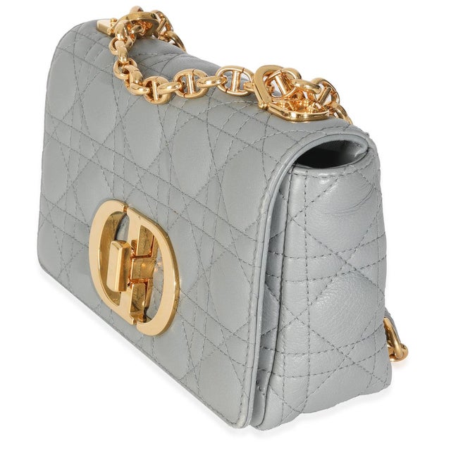Item #: T146750 Interior Material: Leather MSRP: 4,300 Features Interior: One slip pocket. One zip pocket Size: Small...