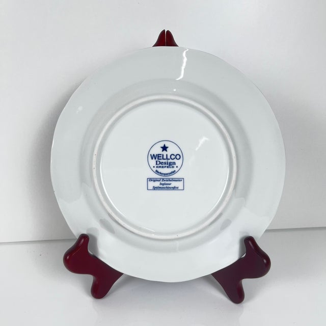 Porcelain Dessert Plates with Blue Onion Pattern from Wellco, 1990s, Set of 5 For Sale - Image 3 of 8