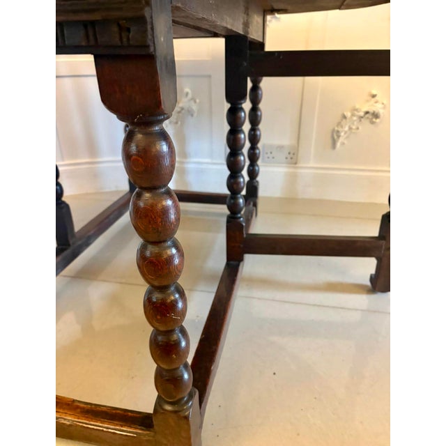 Antique Oak Gateleg 6-Seater Dining Table with Bobbin Turned Legs, 1680 For Sale - Image 13 of 14