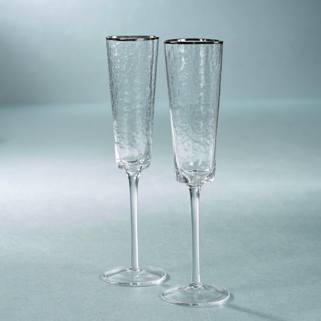 Aperitivo Triangular Champagne Flute, Clear w/ Platinum Rim - Set Of Four The Aperitivo Triangular collection is a stylish...