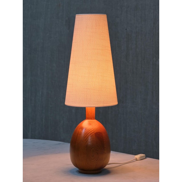 Organic Modern Oval Table Lamps in Pine from Markslöjd, Sweden, 1960s, Set of 2 For Sale - Image 10 of 13
