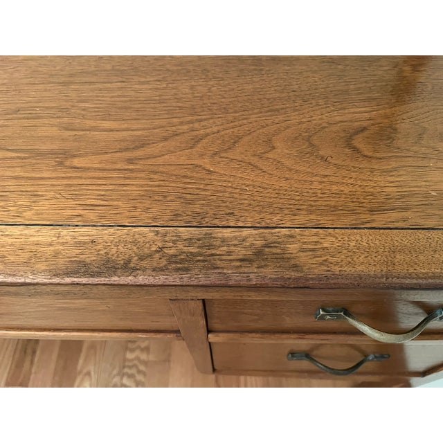 Mid-Century Modern Vintage 1950s Sligh Cross Country Oak Desk – Grand Rapids Chair Co. Mid-Century Modern For Sale - Image 3 of 5