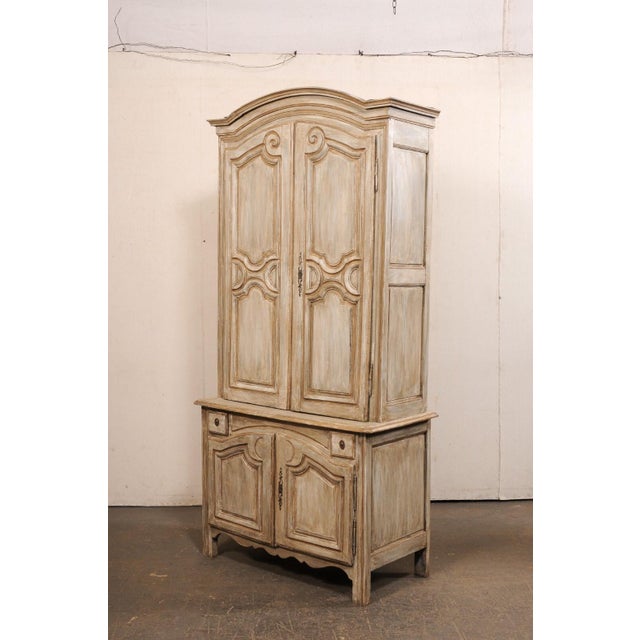 18th Century French Buffet À Deux-Corps For Sale - Image 4 of 11