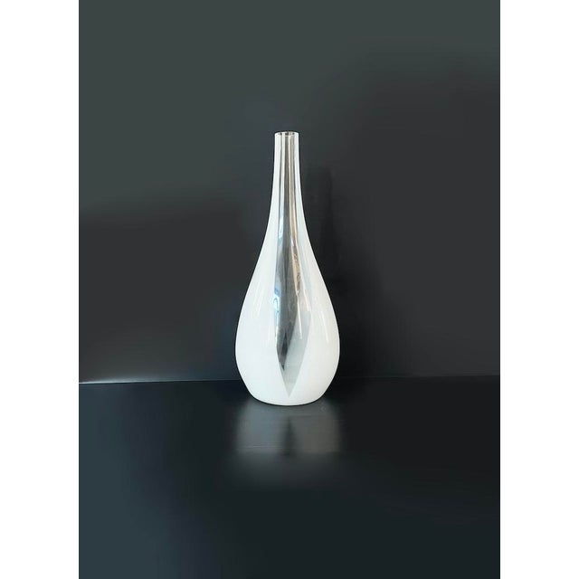 White Murano Glass Vase For Sale - Image 6 of 6