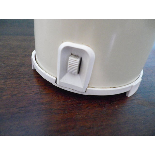 1970s Electric Coffee Grinders from Peugeot and Moulinex, 1970s, Set of 2 For Sale - Image 5 of 18