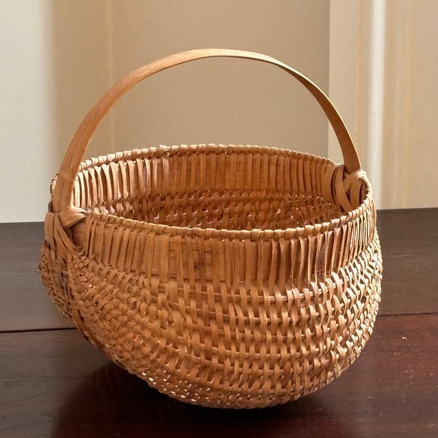 Tan Small Vintage Splint Oak Buttocks Basket For Sale - Image 8 of 11