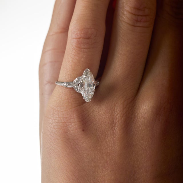 1930s Art Deco Gia 2.17 Carat Old Marquise Cut Diamond Platinum Engagement Ring, Size 3.75 For Sale - Image 4 of 7