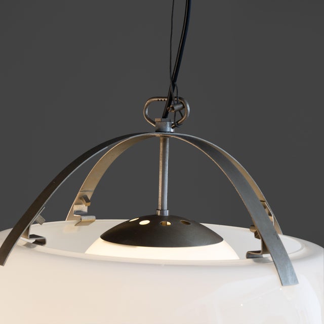 Model Omega Suspension Lamp by Vico Magistretti for Artemide For Sale - Image 5 of 14