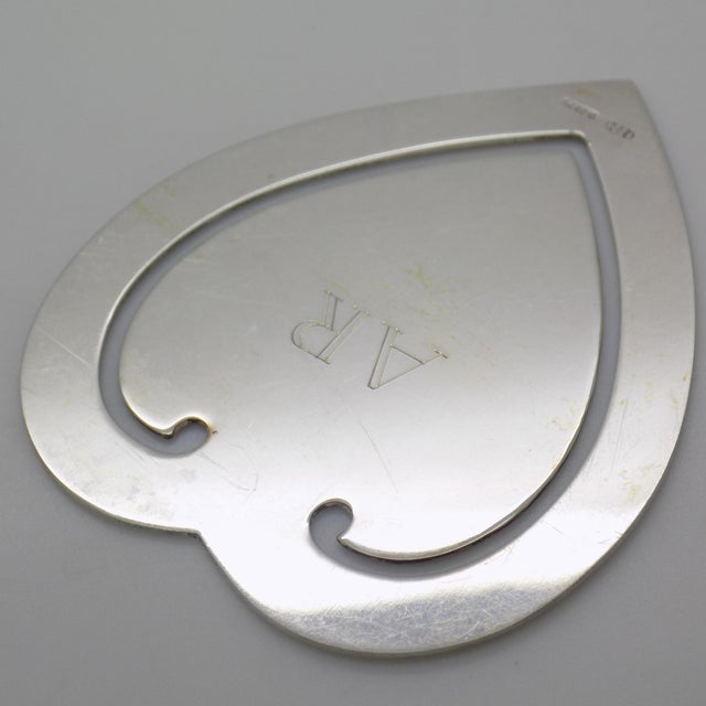 1980s Vintage Italian Handmade Silver Heart-Shaped Bookmark Engraved with Ar, Padova, 1980s For Sale - Image 5 of 14