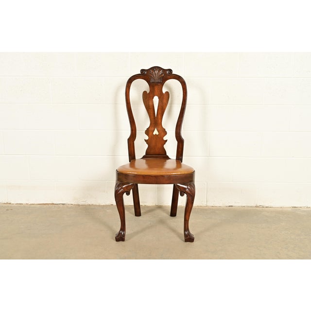 An outstanding Georgian, Chippendale, or Queen Anne style side chair or dining chair By Kittinger, "Colonial Williamsburg"...