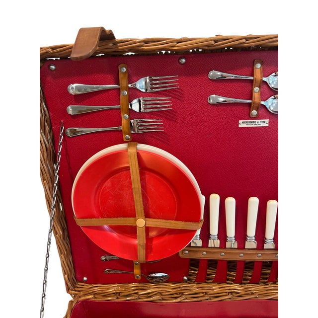 Abercrombie & Fitch Vintage Abercrombie & Fitch English Picnic Hamper for Six For Sale - Image 4 of 12