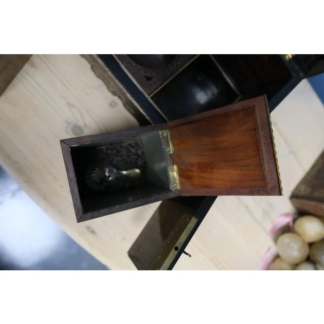 Mid 19th Century French Inlaid Tea Caddy For Sale - Image 10 of 11