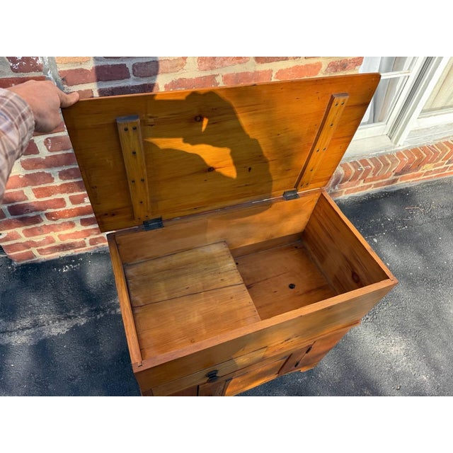Antique Early American Rustic Style Dry Sink Blanket Chest For Sale In Washington DC - Image 6 of 16