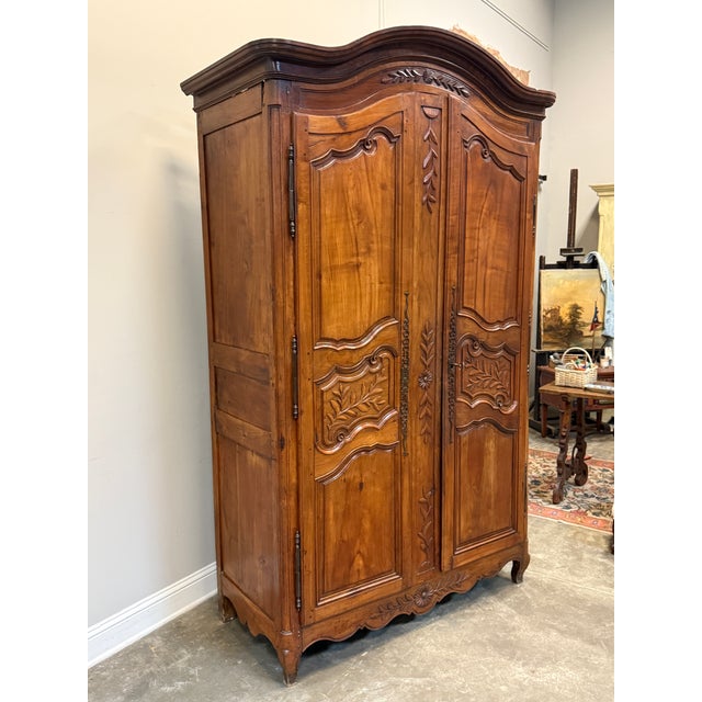 French 19th Century French Louis XV Armoire With Foliate Carvings, Circa 1850 For Sale - Image 3 of 12