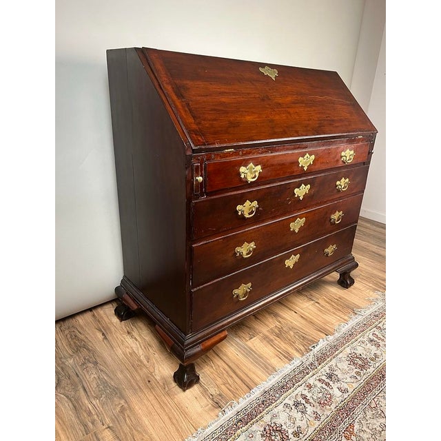 Chippendale 18th Century New England Chippendale Cherry Slant Front Desk, Circa 1770–1790 For Sale - Image 3 of 9