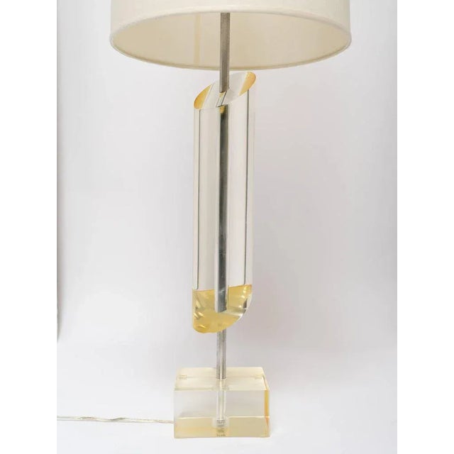 Mid-Century Modern 1970's Mid-Century Modern Golden Lucite Architectural Lamp For Sale - Image 3 of 7
