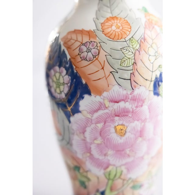 Vintage Chinese Tobacco Leaf Porcelain Vase For Sale In Houston - Image 6 of 8