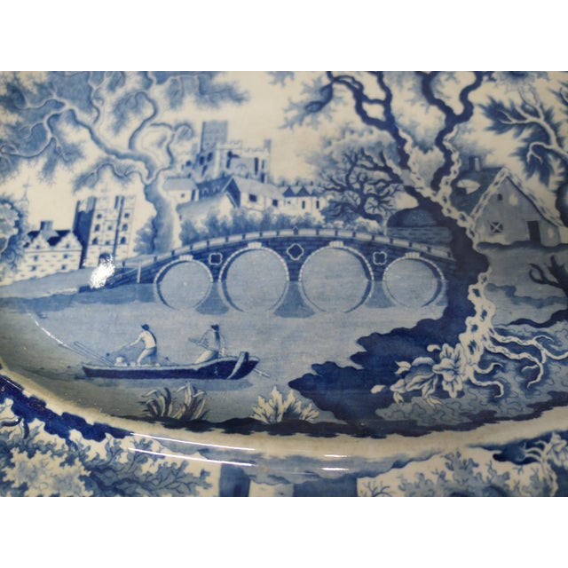Blue and White Chargers with The Blue and White Willow Pattern, 1800, Set of 2 For Sale - Image 4 of 11