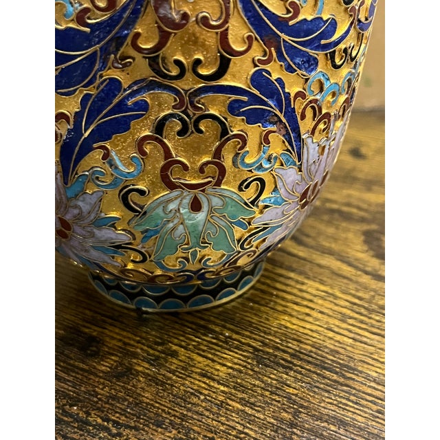 Vintage Chinese Gilt Cloisonné Enamel Floral Vase, Beijing, Mid-Century, 8” For Sale In Atlanta - Image 6 of 8