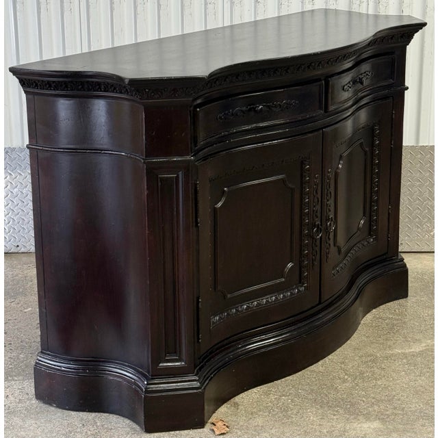 Beautiful sideboard buffet by Habersham Plantation from their Kirtlington collection. Serpentine shape with two drawers...