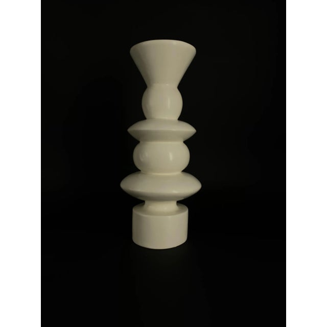 1980s White Totem or Candle Holder in Lacquered Wood, 1980s For Sale - Image 5 of 7