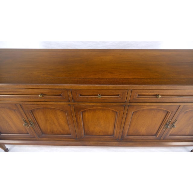 Fine Mid Century Light Walnut 5 Doors 3 Drawers Credenza Dresser Sideboard MINT For Sale - Image 9 of 13