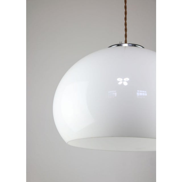 1970s White Jolly Pendant Lamp by Luigi Massoni for Guzzini, 1970s For Sale - Image 5 of 15