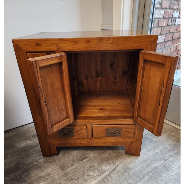 Vintage Chinese Elm Apothecary Nightstands / Bedside Cabinets - A Pair For Sale - Image 12 of 18