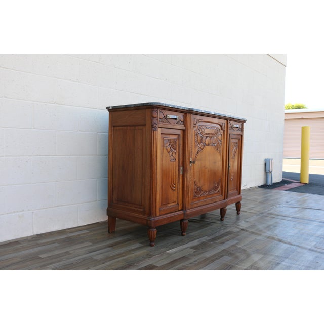 Antique French Art Deco Buffet Hutch With Marble Top, Mirror & Glass Display Cabinet | C. 1920 For Sale - Image 13 of 18
