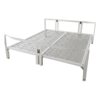 Vanessa Double Bed in White Metal by Tobia Scarpa for Gavina, 1970s For Sale