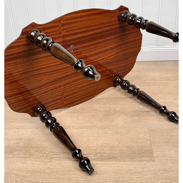 Vintage Italian Rococo Inlaid Fruitwood Cocktail Side Table For Sale - Image 9 of 10