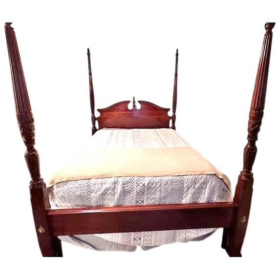 Solid Cherry Wood Queen Size Rice Bed Made in South Carolina by Sumter Cabinet Company - Vintage 1990s For Sale - Image 4 of 6