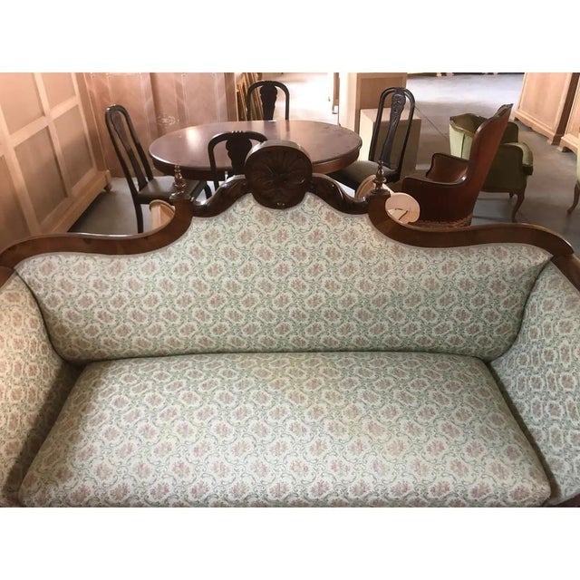 Hand-Carved Walnut Sofa by Simoeng For Sale - Image 4 of 5