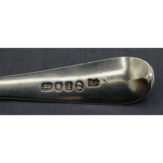 English 1786 Old English Pattern Sterling Silver Tablespoon by Hester Bateman For Sale - Image 3 of 4
