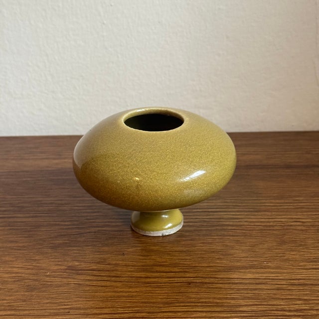 Mid 20th Century Vintage Inverted Gourd-Shaped Vase in Mustard Glaze For Sale - Image 5 of 6
