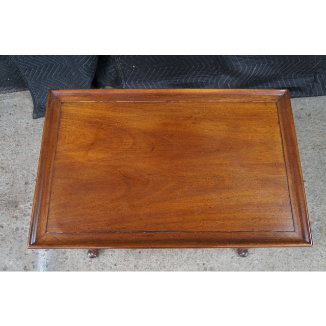 Mid Century Globe Furniture Colony Queen Anne Style Mahogany Tea Tray Table For Sale - Image 6 of 13