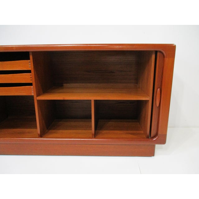 Mid Century Teak Tambor Door Credenza by Dyrlund Denmark (A) For Sale In Cincinnati - Image 6 of 15