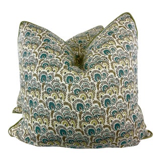 Peter Fasano "Bargello Linen" in Bay/Cream 22" Pillows-A Pair For Sale