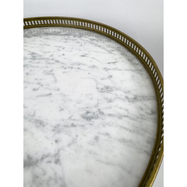Early 20th Century Vintage French Gueridon Side Table With Carrara Marble Top and Brass Gallery For Sale - Image 5 of 12