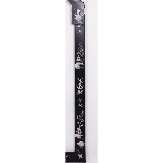 20th Century Chinoiserie Black & White Painted Tole Mirror For Sale In New York - Image 6 of 9
