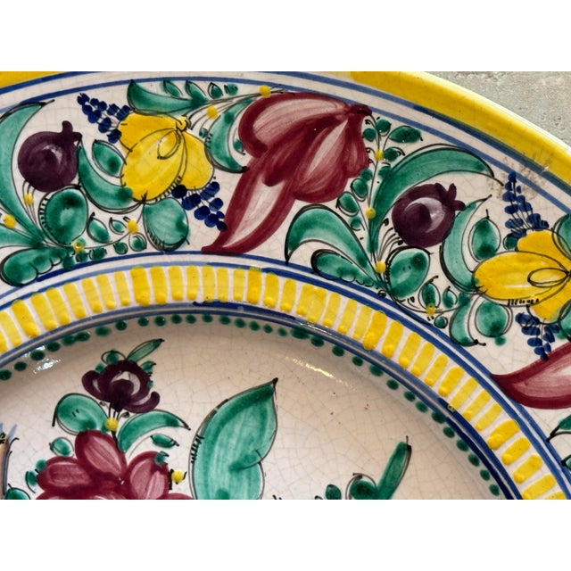 Mid 20th Century Large Italian Maiolica Charger – 16” Hand-Painted Deruta Style For Sale - Image 12 of 13