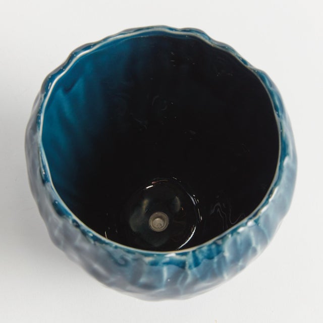 Contemporary Evelyn Pot Small For Sale - Image 3 of 4