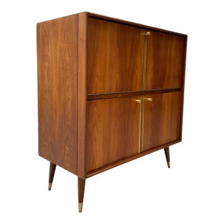 Mid-Century Modern Lighted Dry Bar For Sale